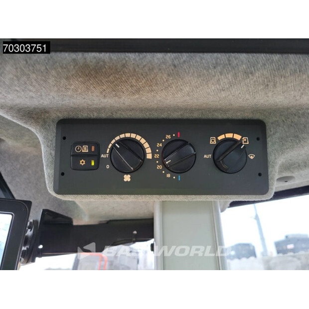 2017 فولفو L180H-44063922