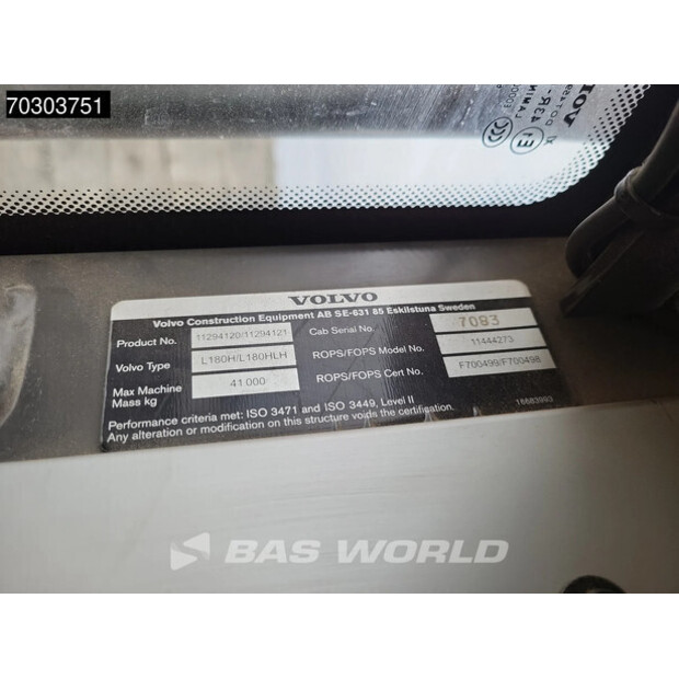 2017 فولفو L180H-44063940