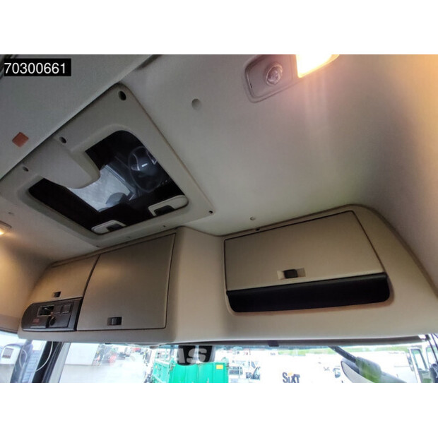 2021 داف XF 480-44064923