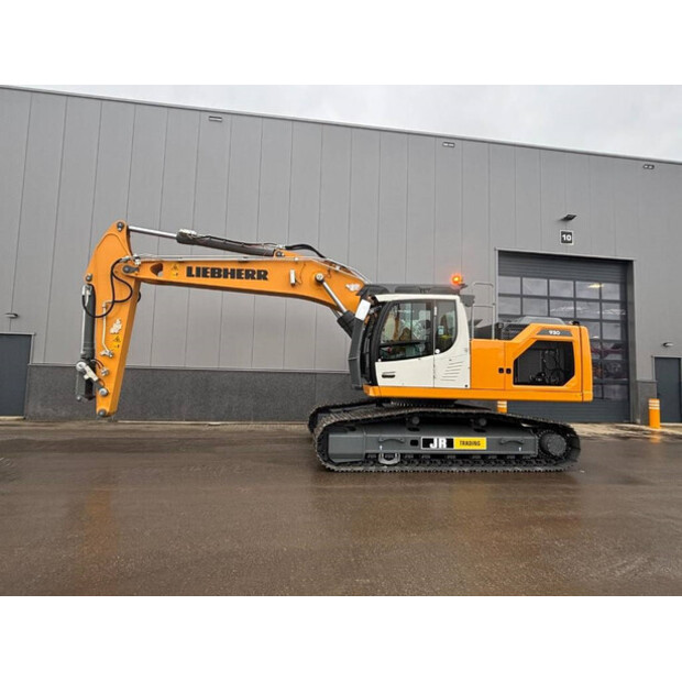 2024 ليبهير R930LC-44065213