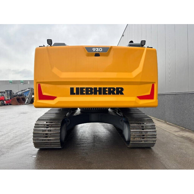 2024 ليبهير R930LC-44065215