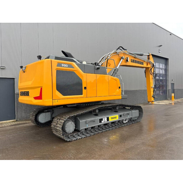 2024 ليبهير R930LC-44065216