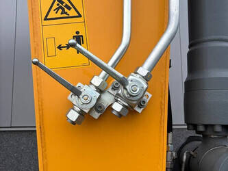 2024-liebherr-r930lc-1390684-44065233