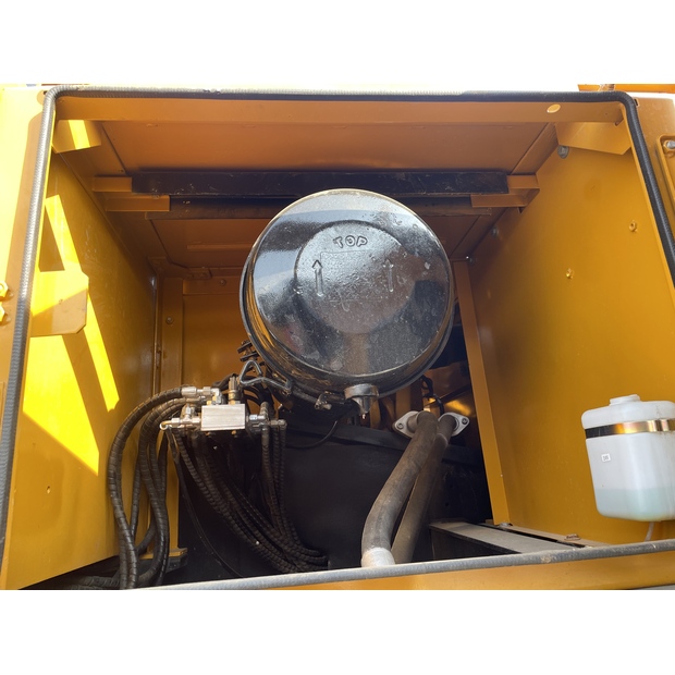 2023 SANY SY335H-44065747