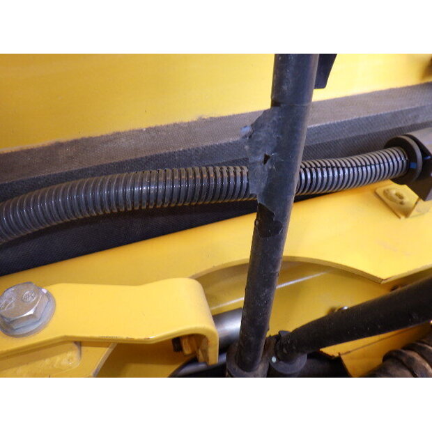 2020 كوماتسو PC200-11-44065825