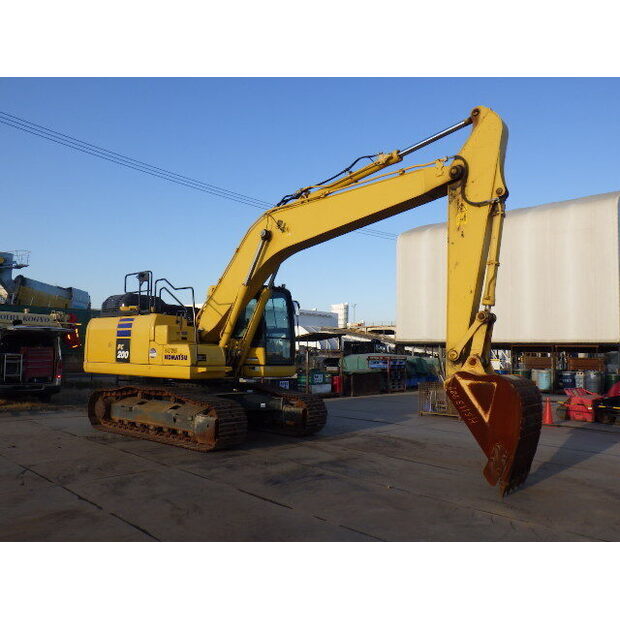 2020 كوماتسو PC200-11-44065836