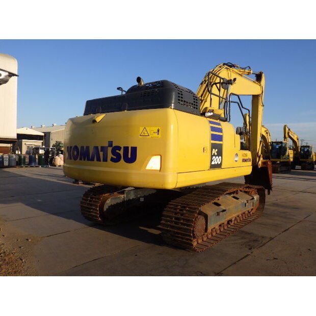 2020 كوماتسو PC200-11-44065837