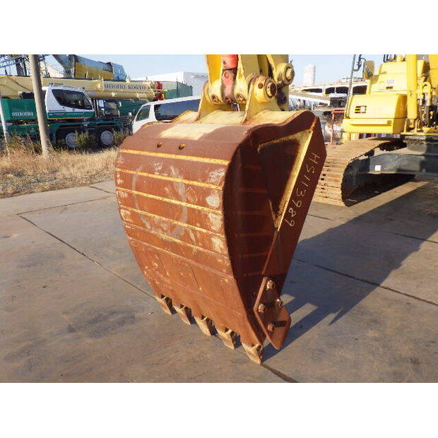 2020 كوماتسو PC200-11-44065851