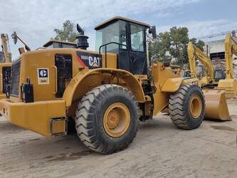 Image de CHARGEUSES SUR PNEUS 2023 Caterpillar 966H