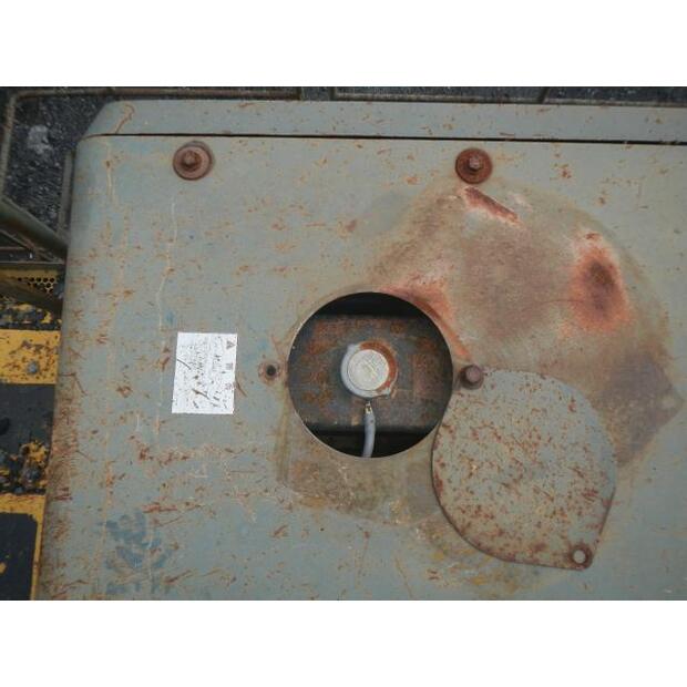 1998 كوماتسو BR1600JG-1-44066036