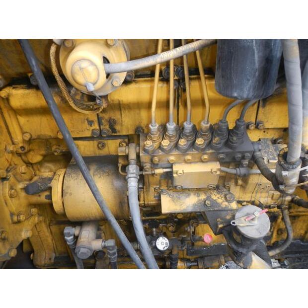 1998 كوماتسو BR1600JG-1-44066041