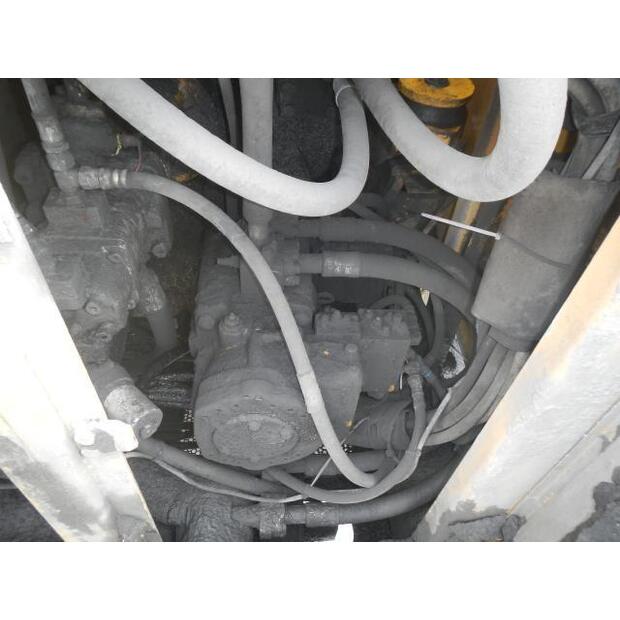 1998 كوماتسو BR1600JG-1-44066054