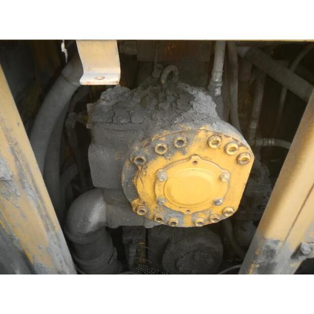 1998 كوماتسو BR1600JG-1-44066055