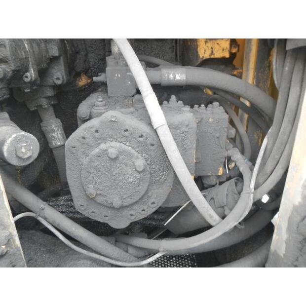 1998 كوماتسو BR1600JG-1-44066057