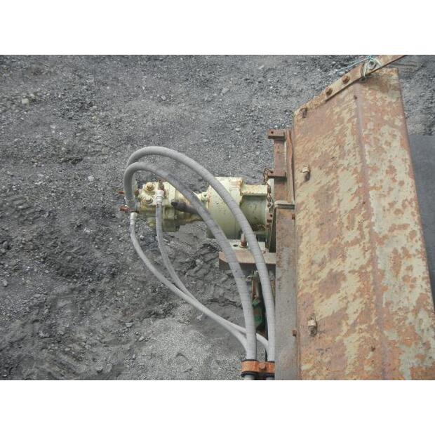 1998 كوماتسو BR1600JG-1-44066062