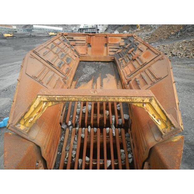 1998 كوماتسو BR1600JG-1-44066073