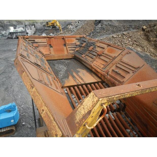 1998 كوماتسو BR1600JG-1-44066074