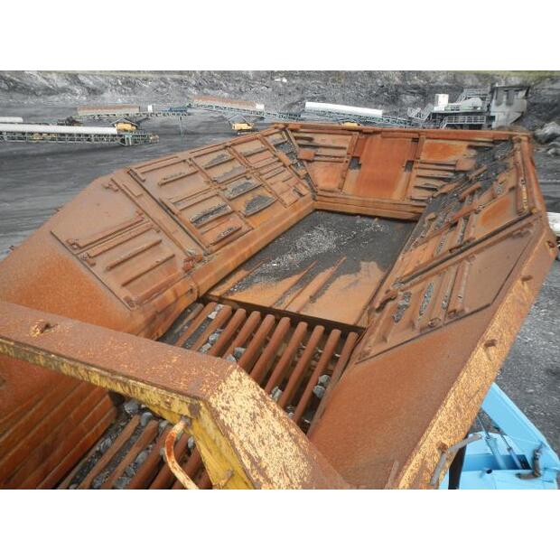 1998 كوماتسو BR1600JG-1-44066075