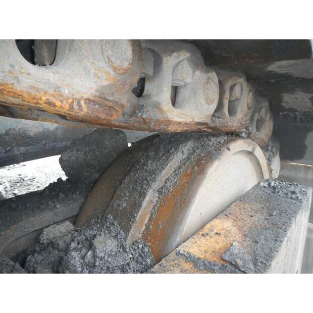 1998 كوماتسو BR1600JG-1-44066115