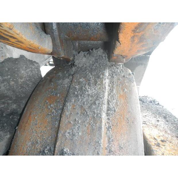 1998 كوماتسو BR1600JG-1-44066116