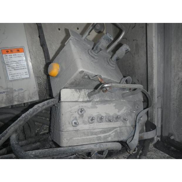 1998 كوماتسو BR1600JG-1-44066170