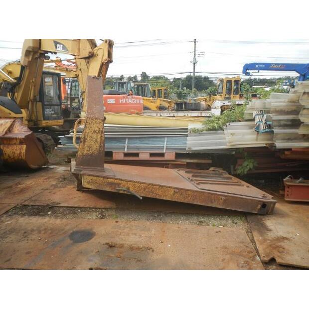 1998 كوماتسو BR1600JG-1-44066175