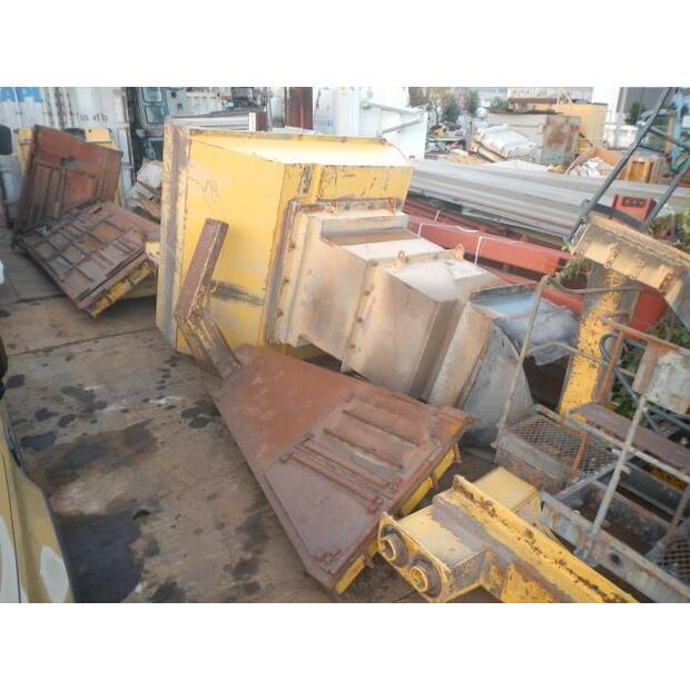 1998 كوماتسو BR1600JG-1-44066217