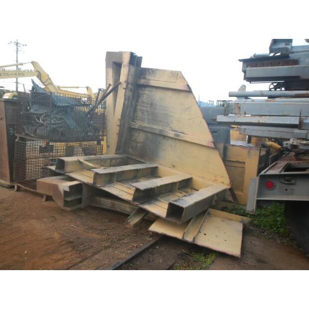 1998 كوماتسو BR1600JG-1-44066225