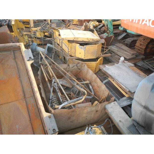 1998 كوماتسو BR1600JG-1-44066236