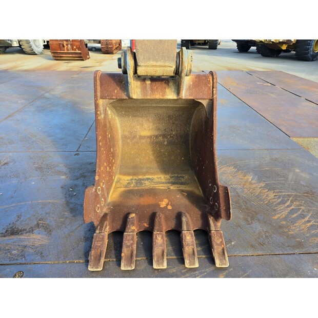 2018 Caterpillar 320-44066317