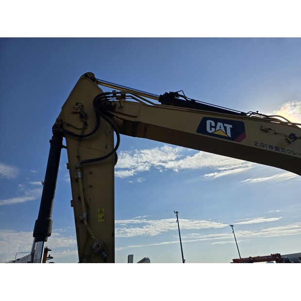 2018 Caterpillar 320-44066320