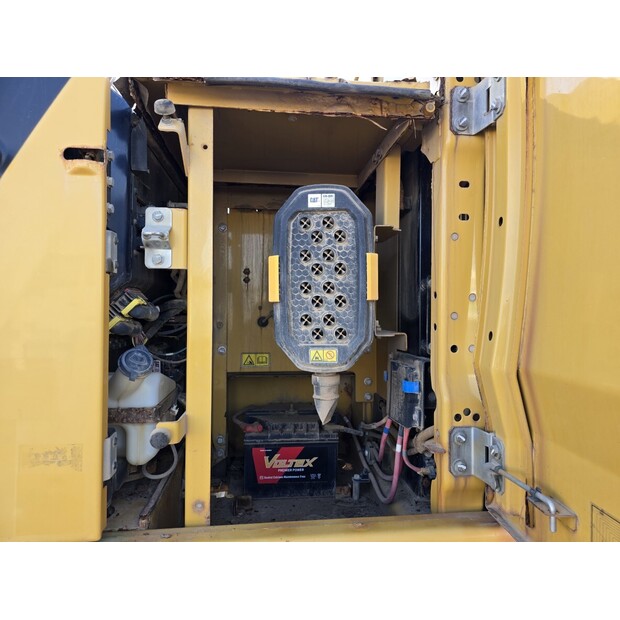 2018 Caterpillar 320-44066344