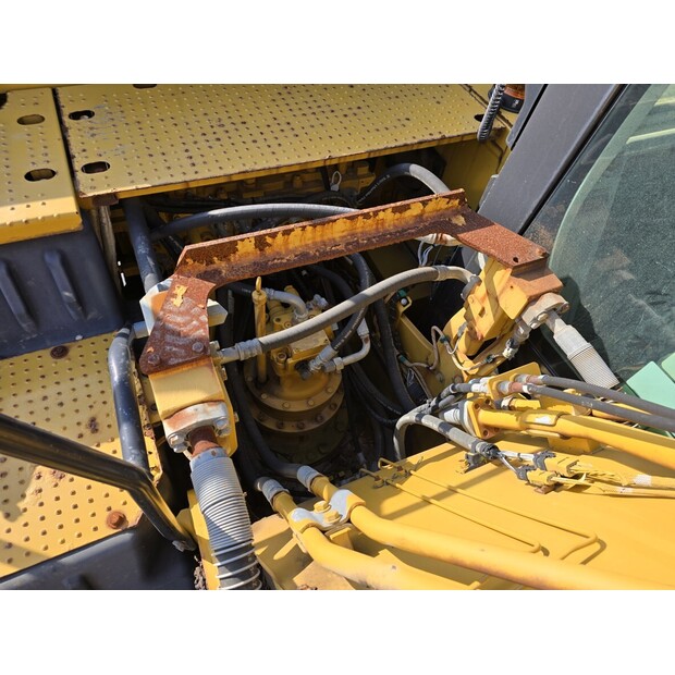 2018 Caterpillar 320-44066348