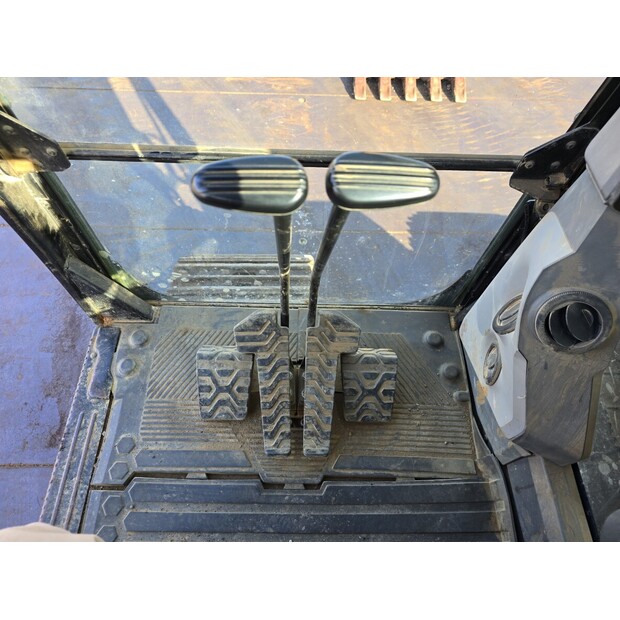 2018 Caterpillar 320-44066357