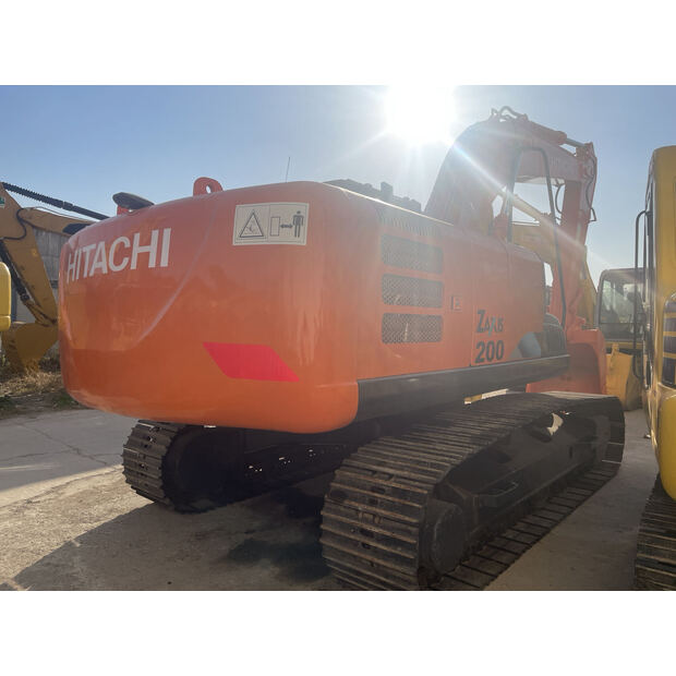2020 Hitachi ZX200-5G-44066375