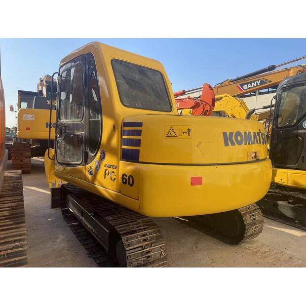2020 كوماتسو PC60-44066489