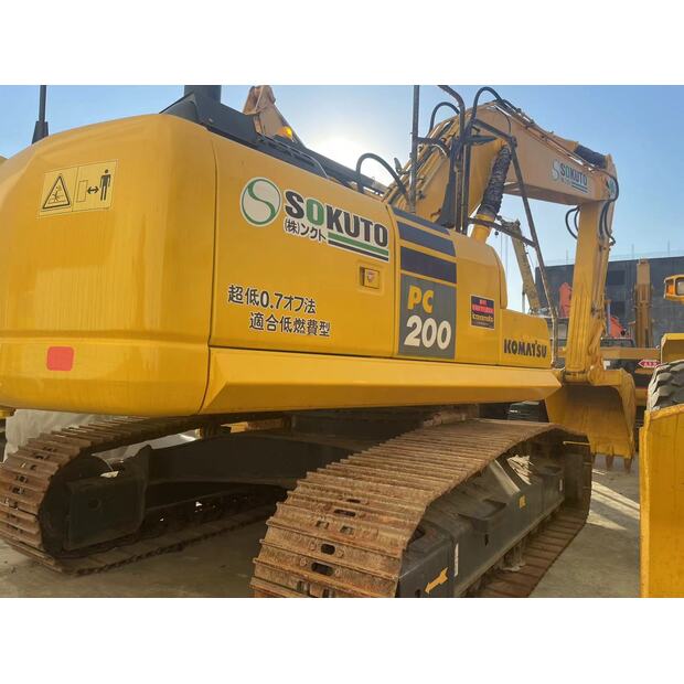 2023 كوماتسو PC200-8-44066504