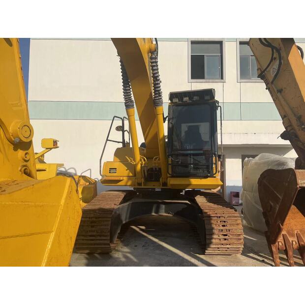 2023 كوماتسو PC200-8-44066506