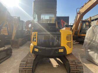 صورة ل حفارات صغيرة 2012 كوماتسو PC35MR-2