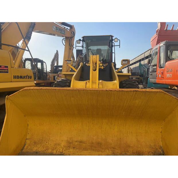 2005 كوماتسو WA320-44066750