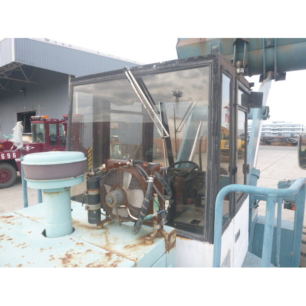 1992 تي سي ام 860-2-44066813