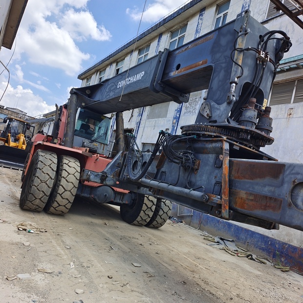 2022 KALMAR DRD 450-44066886