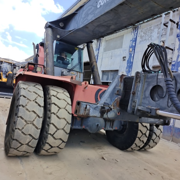 2022 KALMAR DRD 450-44066887