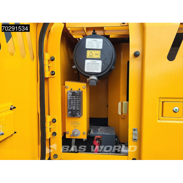 2025 Hyundai R215L-44067481