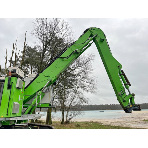 2013 سينيبوجين 825-44067573