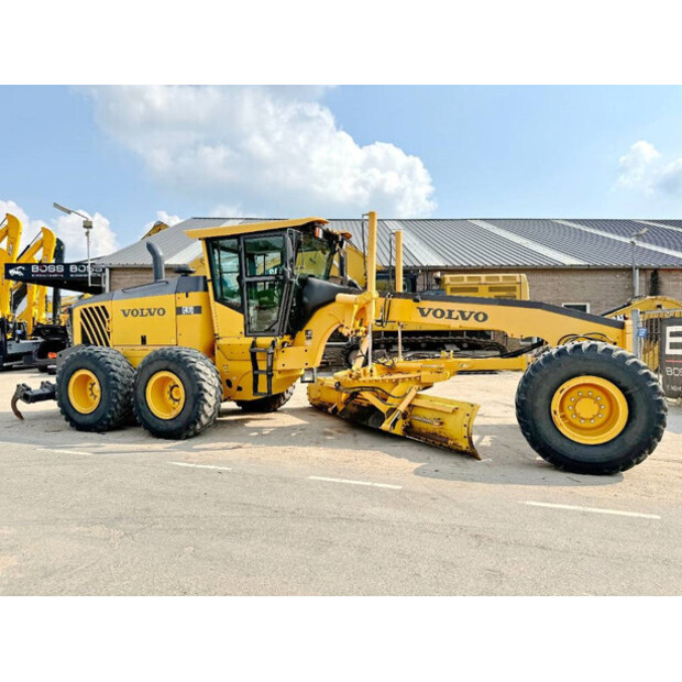 2015 Volvo G970-44067673