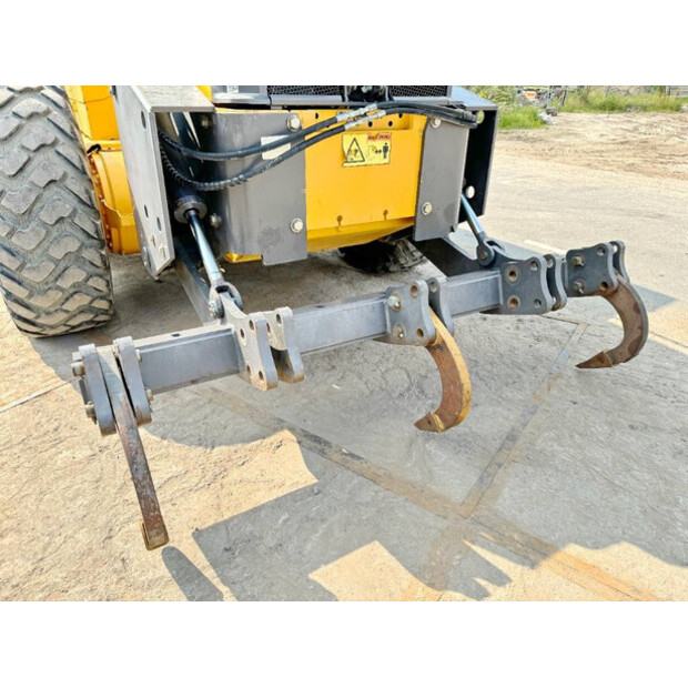 2015 Volvo G970-44067680