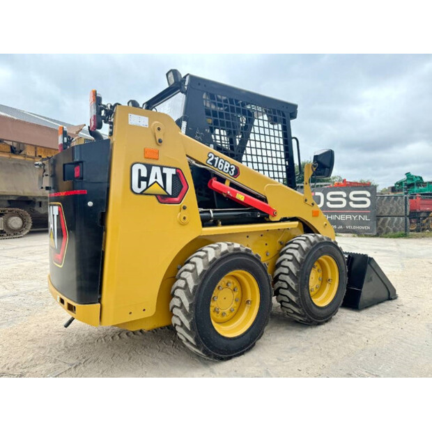 2025 كاتربيلر 216B3-44067787