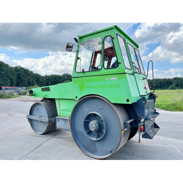 1992 HAMM HW90B/12-44067860