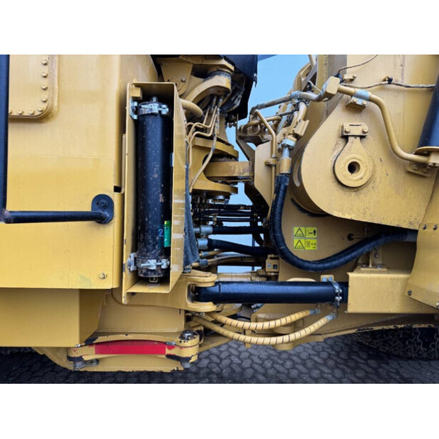 2016 Caterpillar 988K-44067908
